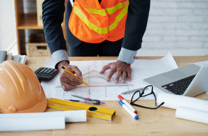 Maître d'œuvre, Erquy